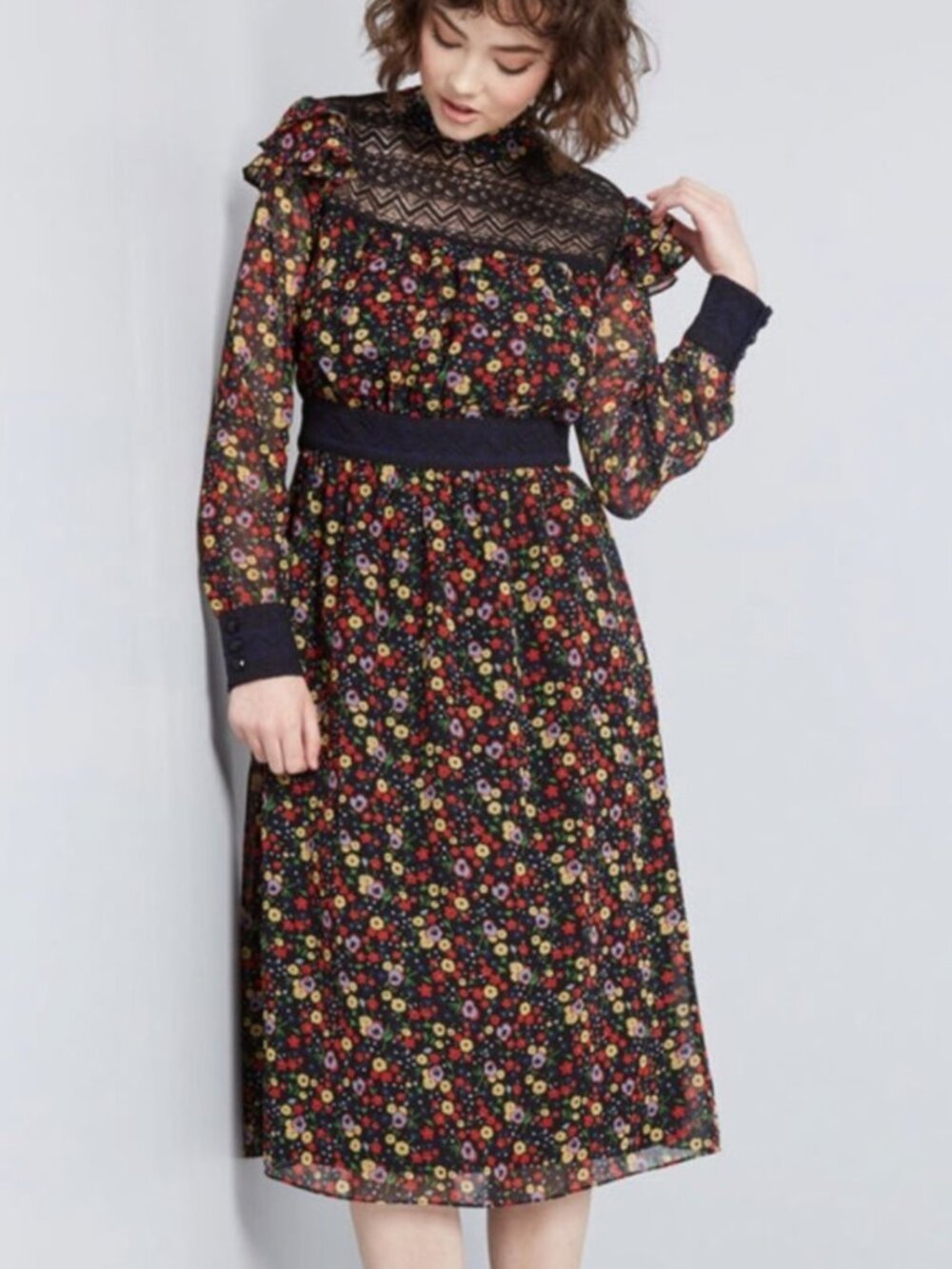 Anna Sui x ModCloth Black Floral Print Dress with Lace Yoke 4